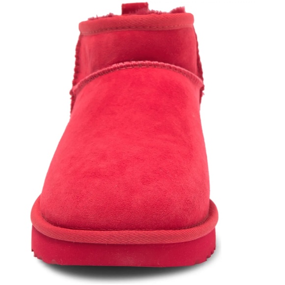 NIB $140 UGG® Ultra Mini Classic Boot in Samba Red Tonal - sizes 7 and 8! - Picture 4 of 6